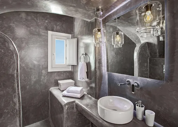 Erossea Imerovigli (Santorini)